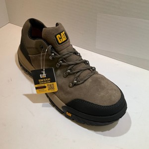 cat chukka boots