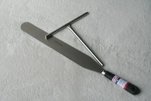 KRAMPOUZ CREPES SET Teigverteiler Teigwender Edelstahl Crepeswender Wendemesser - Bild 1 von 2