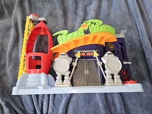 Imaginext Disney Pixar Toy Story Pizza Planet Plastic Play-set Great Condition - Picture 1 of 5