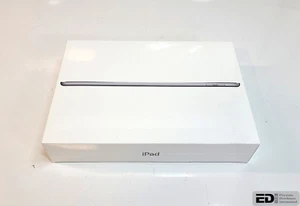 Apple iPad 2018 6th Generation 32GB Wi-Fi Cellular MR6N2CL/A - Picture 1 of 3