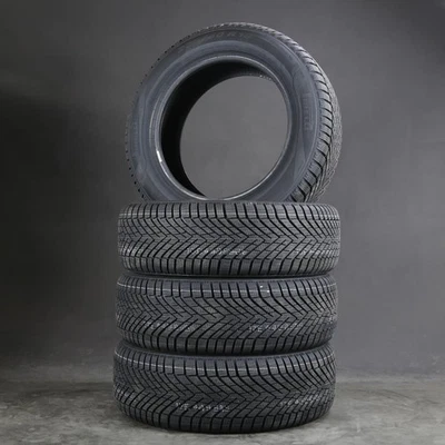 4x Winterreifen Pirelli Scorpion Winter 2 235/60 R18 107H DOT 25 DEMO - Bild 1 von 2