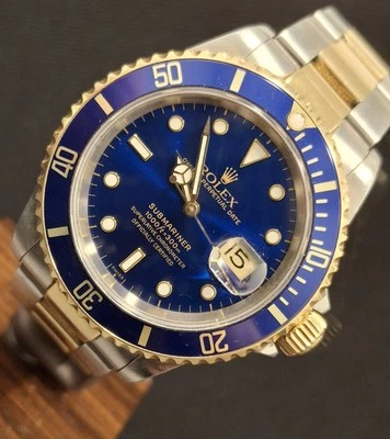 Rolex Submariner 16613 Azul Dos Tonos Oro Amarillo Juego Completo con Caja, Etiqueta y Papeles Foto 1 de 4