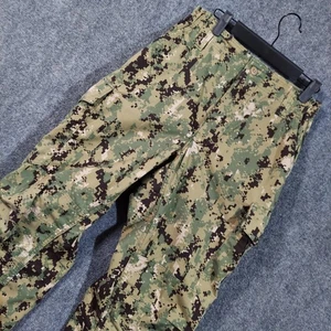 US Navy NWU Type III Pants Mens Small Regular Green Digital Camo Ripstop 28x32 - Picture 1 of 9