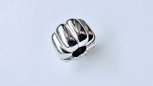Original Pandora Charm Clip Gerippter Clip 790163 925 Silber ALE BEAD Neu - Bild 1 von 14