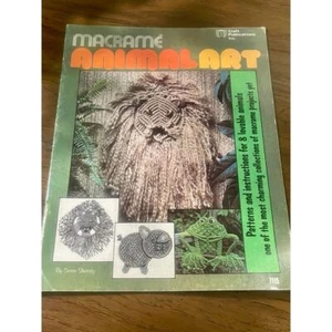 Libro de arte animal macramé vintage - rana gato cerdo elefante caniche 1976 - Imagen 1 de 7