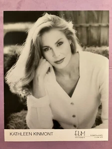 Kathleen Kinmont, foto headshot originale agenzia di talenti con curriculum - Foto 1 di 2