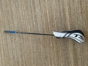 Titleist TSi3 Driver 9 Degree X Stiff Accra Shaft - Picture 1 of 13