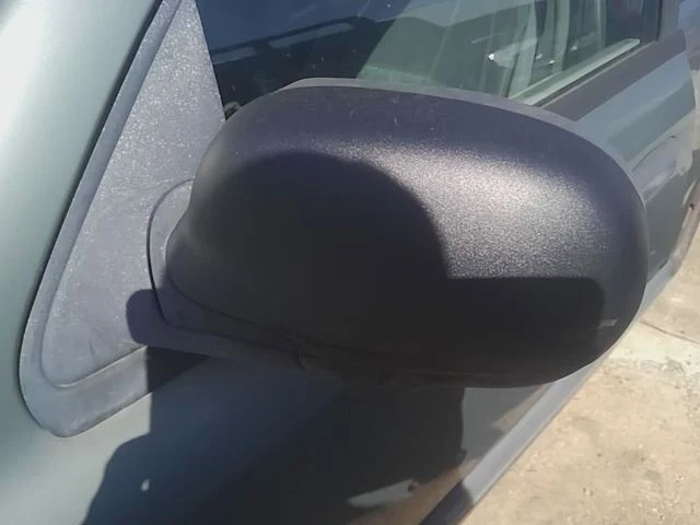 2002-2009 Chevy Trailblazer Left Door Mirror Manual - Изображение 1 из 1