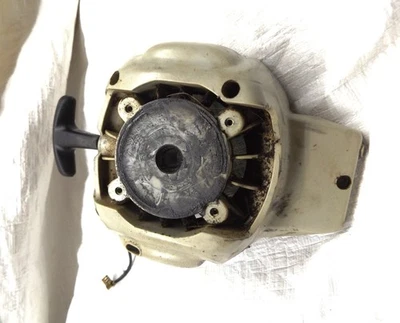 Ryobi 725R 31cc String Trimmer Recoil & Cover - Image 1 of 4