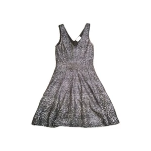 Abito Everly Sparkling Shimmer nero con scintille argento taglia S bodycon gotico... - Foto 1 di 10