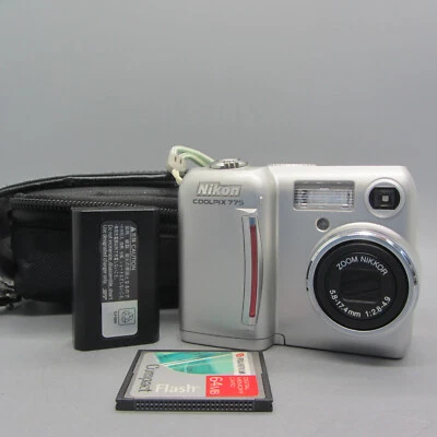 Nikon Digital Camera Coolpix 775 2.1MP Silver Tested - Image 1 of 4