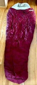 Vintage BRISTLECONE MOUNTAINEERING Sleeping Bag Red/Gray California USA *RARE* - Picture 1 of 12