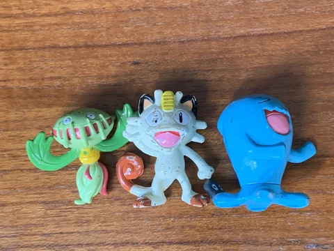 Pokemon 1” Wobbuffet Meowth Carnivine Mini Figure Set Gacha Candy Toy Rare! /S Cover