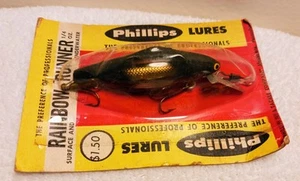 Vintage Fishing Phillips Lures Fly & Tackle Rainbow Runner Gold Collectable - Picture 1 of 7