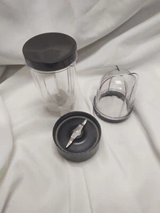 Magic Bullet Flat Blade with Cup Mug and Container Lid Replacements - Picture 1 of 3