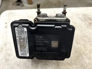 P04779736AD Dodge Avenger 2011-14 ABS Antilock Brake Pump Control OEM - Picture 1 of 4