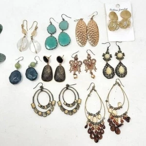 Earring Lot Large Dangle Drop Gold Silver Tone AE8 - Picture 1 of 8