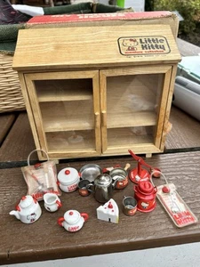 Sanrio Little Kitty Miniatur Sammlung 1976 Mein Freundschaftshaus mit Zubehör - Bild 1 von 7