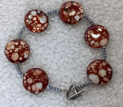 Artisan Desert Sands Mother-of-Pearl Bracelet 8.25 in Heart & Arrow Toggle Clasp - Image 1 of 4