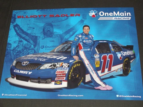 2013 ELLIOTT SADLER #11 ONEMAIN FINANCIAL NASCAR POSTCARD Cover