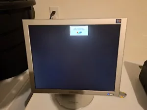 Samsung Syncmaster 173p 17" Slim & Simple Style Color TFT LCD Display - Picture 1 of 6