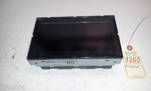 Nissan Maxima 2004 pantalla de información en el tablero fabricante de equipos originales 28090 7y113 #7250 - Imagen 1 de 9