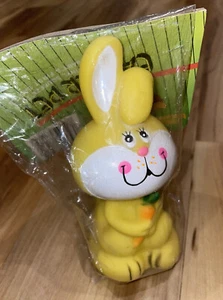 Vintage Vinyl Easter Bunny Rabbit Squeeze Toy Easter Unlimited - Picture 1 of 3