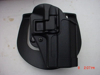 Blackhawk 410009BK-R CF Holster w/and Paddle Serpa RH H&K USP C - Image 1 of 3