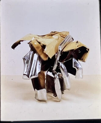 Современная скульптура Джона Чемберлена «Williamson Twin» художественный слайд 35 мм - Изображение 1 из 3