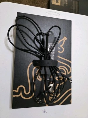 Razer blade 17 2070 with Max-QI7-10875H Processor8 Cores/ 16 Threads 5.1Ghz - Image 1 of 4