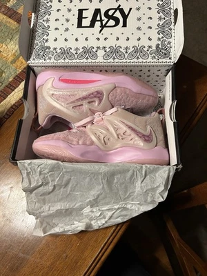 Nike KD15 aunt pearl volleyball shoes - Image 1 of 4