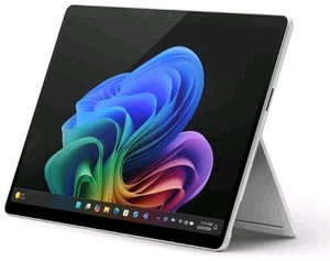 Microsoft SurfacePro| Copilot+ PC | 13” Touchscreen Snapdragon X Plus 16/256GB - Afbeelding 1 van 5