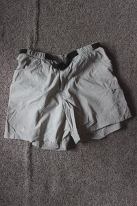 Columbia 100% Nylon Khaki Wandershorts Damen Gr. L - Bild 1 von 2