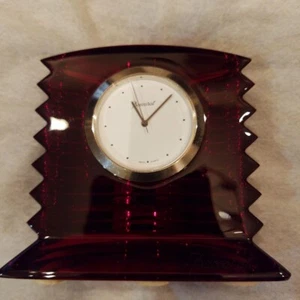 Baccarat Crystal Rock Tischuhr Lalande Rot - Bild 1 von 10