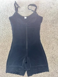 Yianna Abbigliamento modellante donna nero in vita PICCOLO - 000867 - Foto 1 di 8