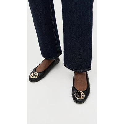 Ballet de viaje Tory Burch Reva Flats talla 8 negro dorado cuero logotipo *bien usado Foto 1 de 4