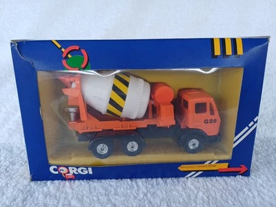 Corgi 1122 Mercedes Benz Diecast CEMENT MIXER LORRY Truck In 1984 Box - Image 1 of 4