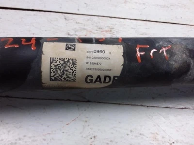 GMC Yukon XL1500 2019 eje de transmisión delantero OEM número de pieza 22760960  Foto 1 de 4