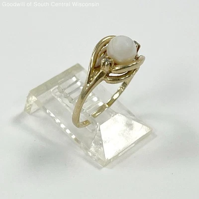 14K Yellow Gold Faux Pearl & White Sapphire Size 4.75 Ring - 2.36g Scrap - Image 1 of 4
