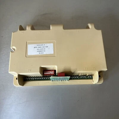 Carrier CES0110045-02 Water Source Heat Pump Module - Image 1 of 4