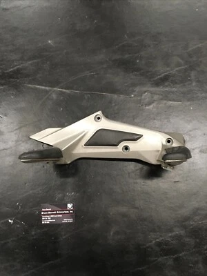 BMW K1600GTL 2012 soporte de pedal derecho/reposapiés 240196 Foto 1 de 4