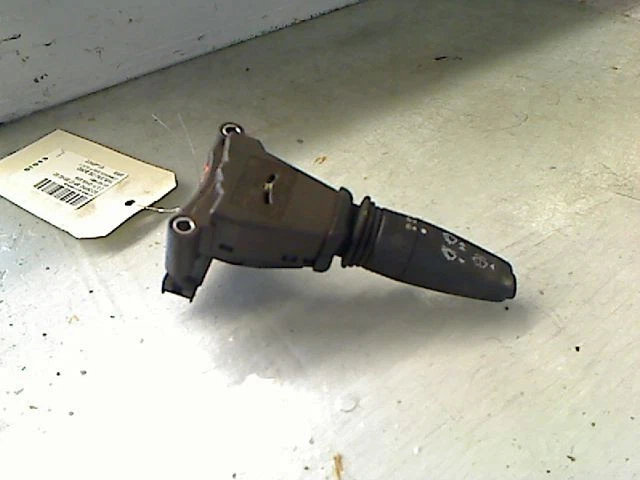 Commande essuie glace occasion FORD SCORPIO I phase 1 - 3.0i V6 145cv - - Photo 1/2