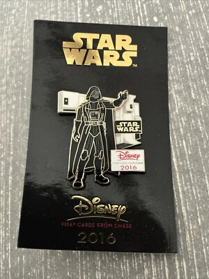 Disney Visa Cardmember 2016 Star Wars Darth Vader Pin 113670 - Image 1 of 2