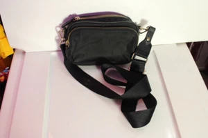 Women's H&M Black Small Rectangle Nylon 2 Zip Comp Soulder Bag/Purse/Clutch/Canv - Picture 1 of 8