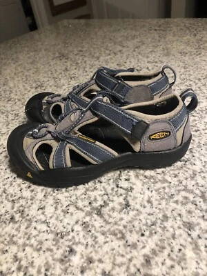 KEEN NEWPORT H2 Waterproof Sport Sandals Youth Boys Size 2 Blue - Image 1 of 4