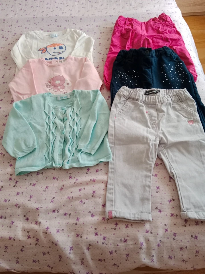 lot de vêtements fille taille 6 mois TRES BON ETAT - Photo 1/1