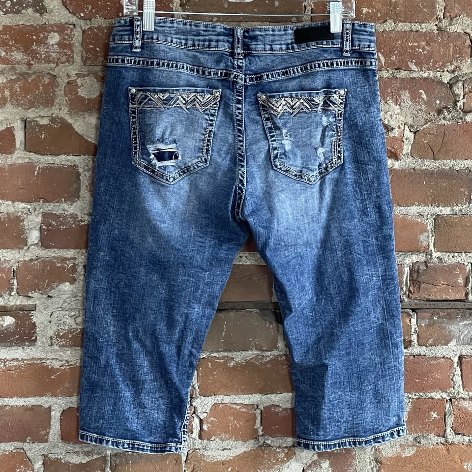 Pantalones de mezclilla capri Daytrip Virgo para mujer talla 32 lavado medio recortados Foto 1 de 4