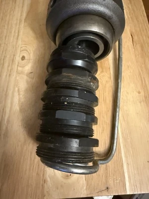 Ridgid  819 1/2" -3/4"-1"-1 1/4"& 1/ 1/2" NPT Nipple Chuck Kit - Image 1 of 4