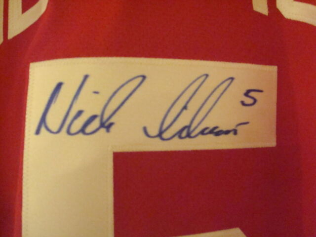 Nick Lidstrom Signed Autographed 8x10 Photo JSA AK60579 - Legends Fan Shop
