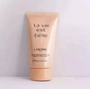 Lancome La Vie Est Belle Fragranced Body Lotion 50ml New - Picture 1 of 2